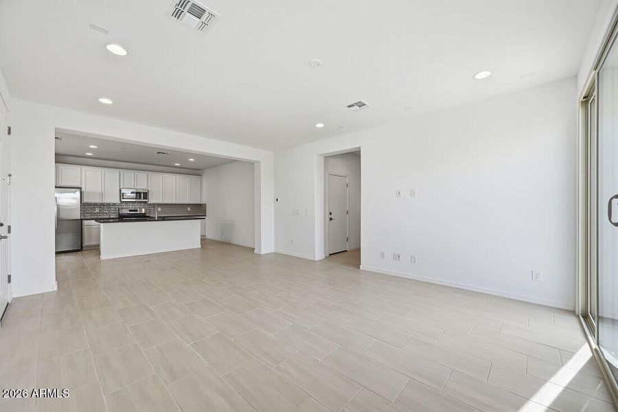 24000 N 146TH Lane - Ready Now 24000 N 146TH Lane - Ready Now