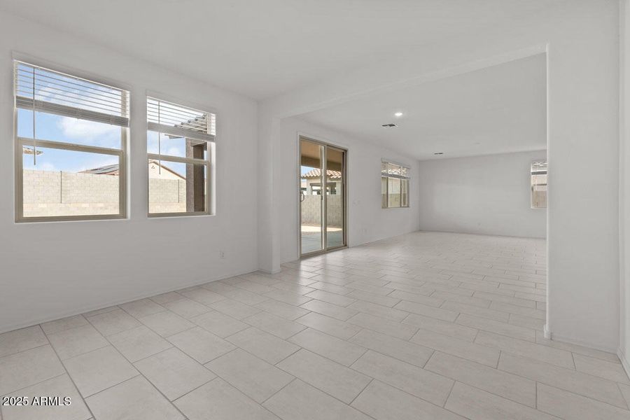 KBPHX_MIR_DesertOasis-Lot160_6367_1-1200