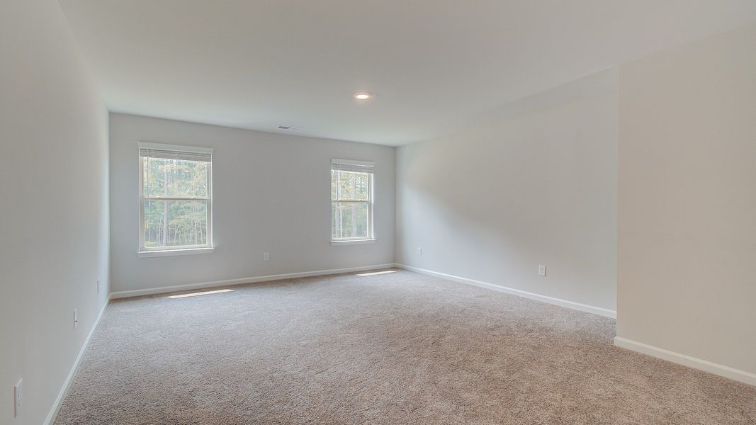 Representative furnished interior of a home built from the Henry II by DRB Homes in Grandview at Millers Mill, Stockbridge (Image 26).