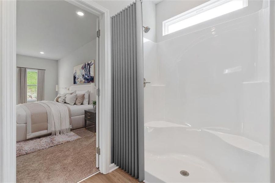 Furnished interior view inside a new home in , Calhoun (Image 17).