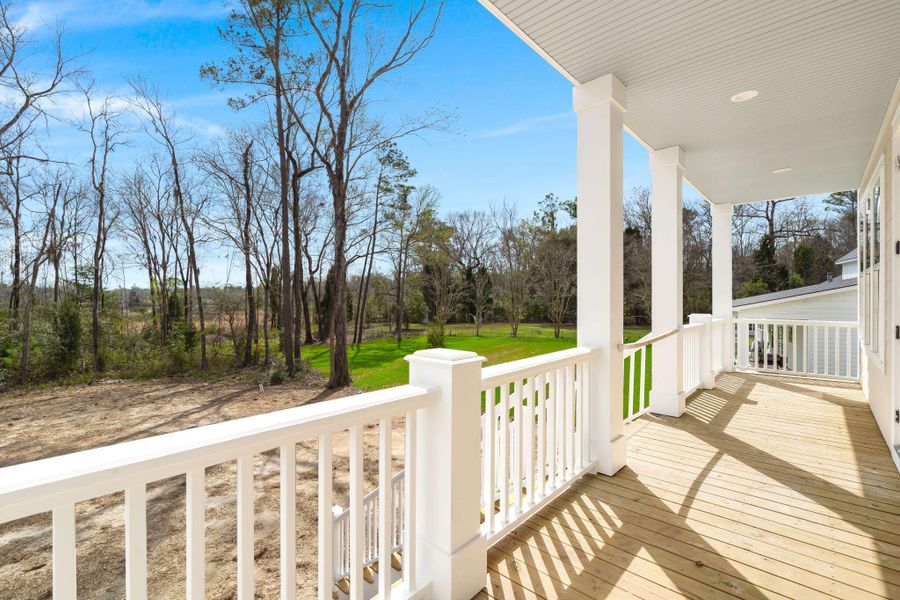 Exterior details and patio area of a home in , Moncks Corner (Image 17).