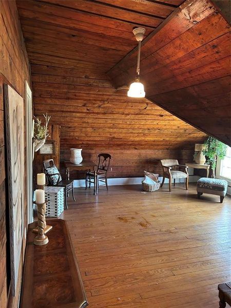 Community amenities in , Paris (Image 30).