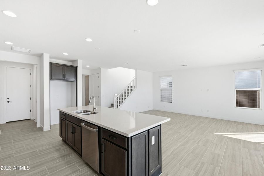 17145 W Sweet Iron Pass ~ Ready Now!