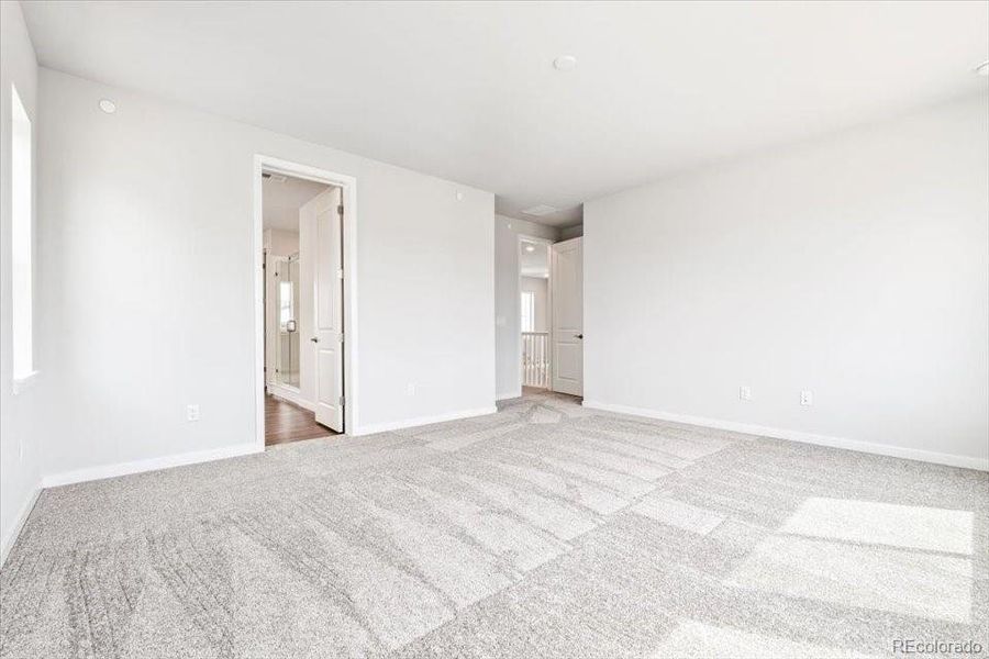 Spacious, unfurnished interior of a new home in Prestige Collection at Parkdale Commons, Lafayette (Image 22).