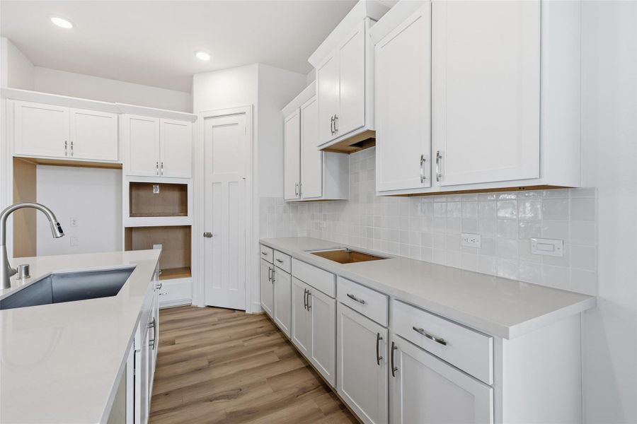 Furnished interior view inside a new home in Bridgeland Central, Cypress (Image 14). Furnished interior view inside a new home in Bridgeland Central, Cypress (Image 14).