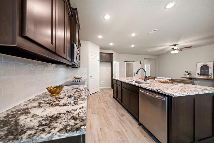 Furnished interior view inside a new home in Aero Vista, Caddo Mills (Image 13). Furnished interior view inside a new home in Aero Vista, Caddo Mills (Image 13).