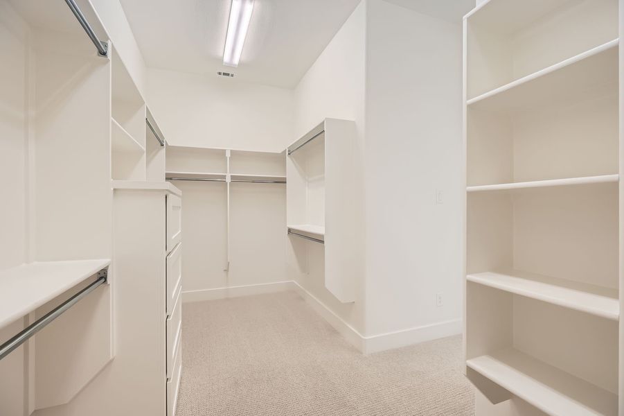 Plan 1641 Main Closet Representative Photo Plan 1641 Main Closet Representative Photo