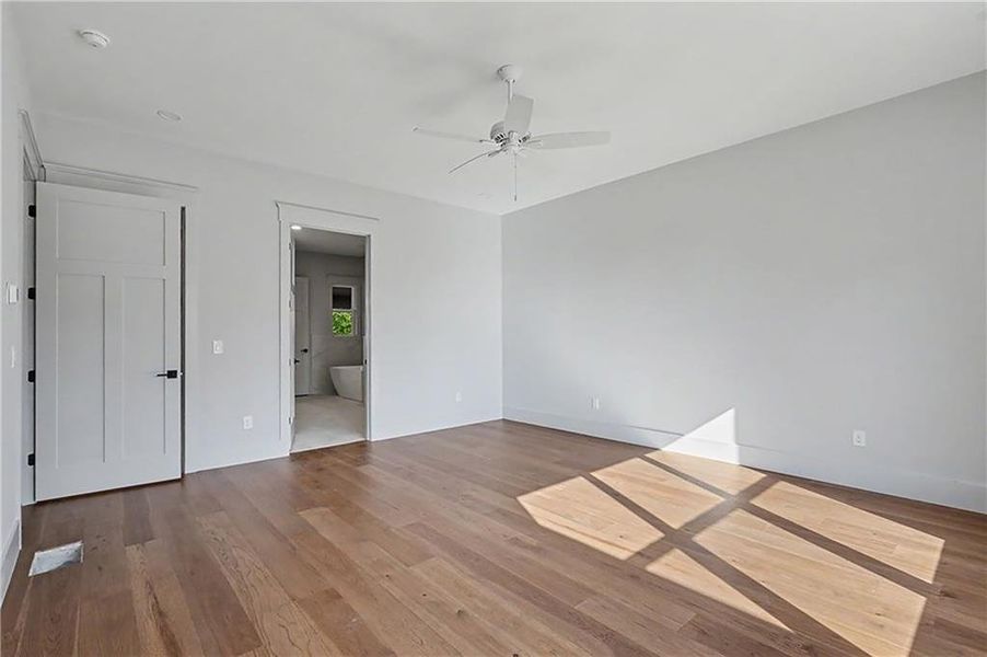 Spacious, unfurnished interior of a new home in , Morganton (Image 44). Spacious, unfurnished interior of a new home in , Morganton (Image 44).