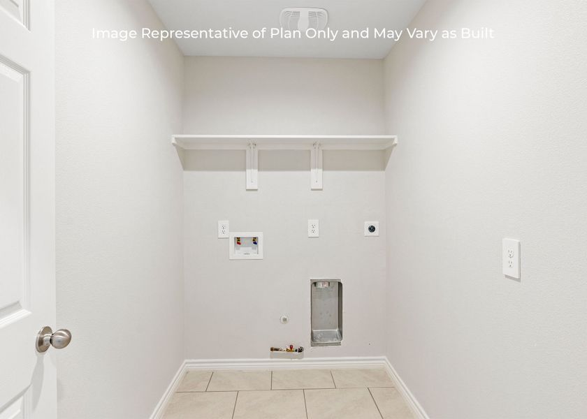 Image 26 representing the Camden by D.R. Horton in London Towne, Corpus Christi, TX.