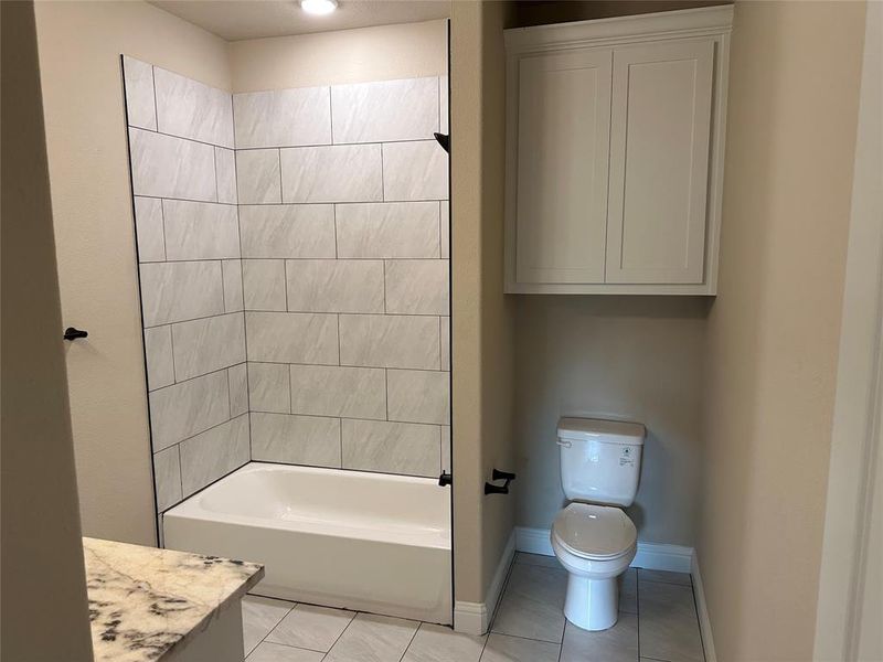 Secondary Bathroom Secondary Bathroom