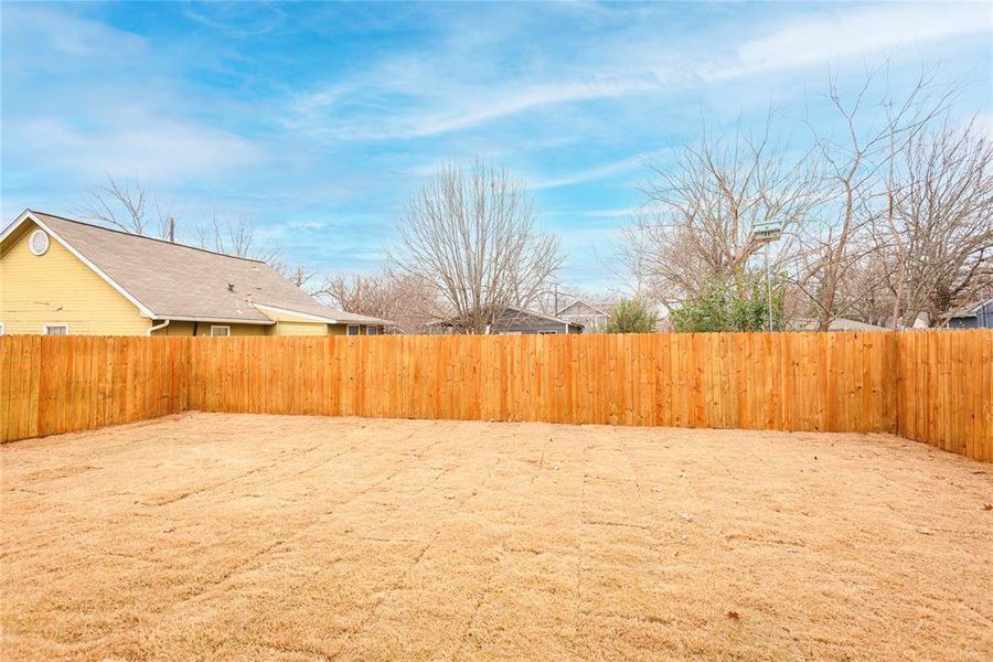 Exterior details and patio area of a home in , McKinney (Image 29).