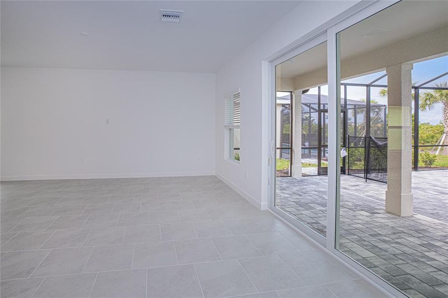 Spacious, unfurnished interior of a new home in , Punta Gorda (Image 21). Spacious, unfurnished interior of a new home in , Punta Gorda (Image 21).