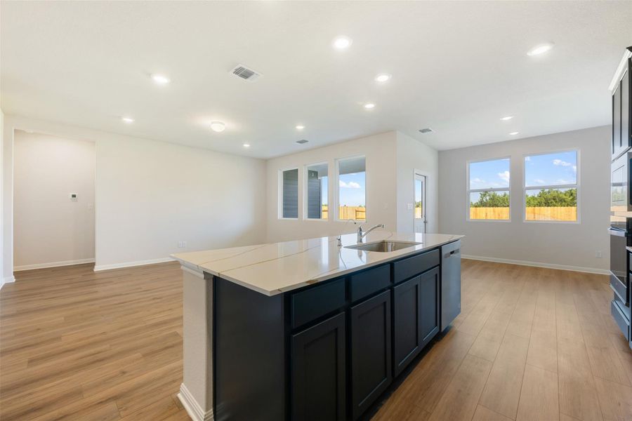 Representative images and renderings are for illustrative purposes. Actual structural options and design finishes of home may vary. Representative images and renderings are for illustrative purposes. Actual structural options and design finishes of home may vary.