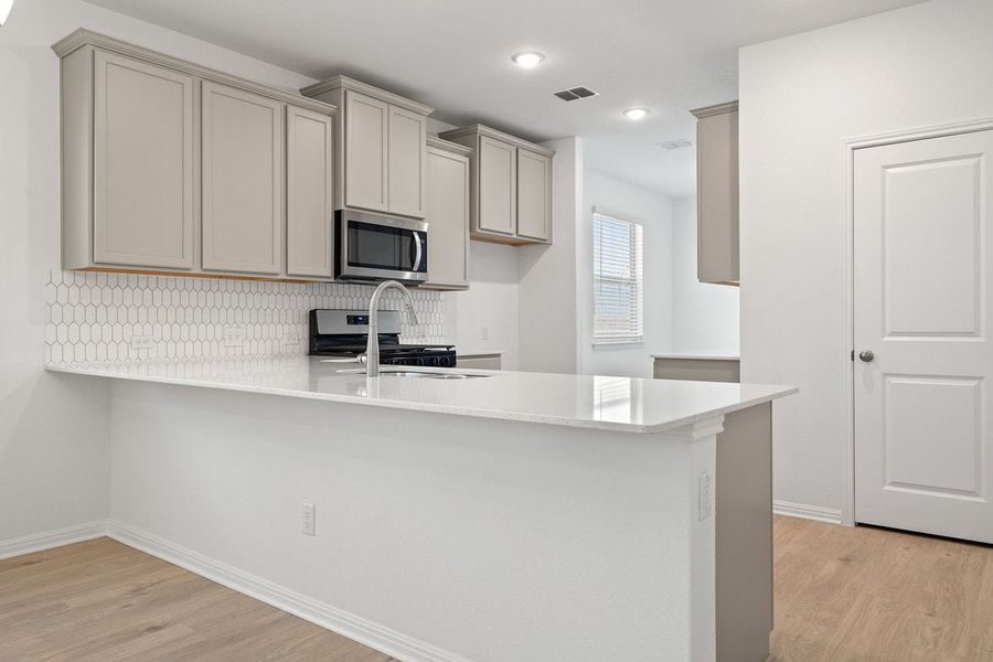 Furnished interior view inside a new home in Porter Country, Kyle (Image 13).