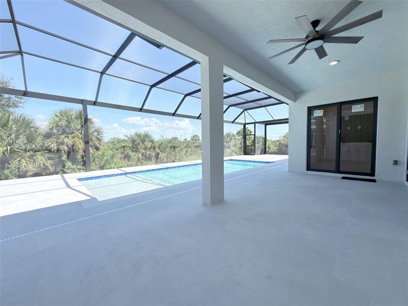 Exterior details and patio area of a home in , Port Charlotte (Image 23).