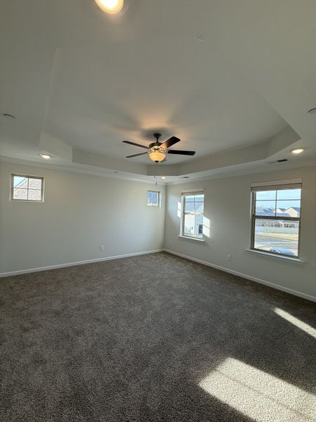 Spacious, unfurnished interior of a new home in Bradley Bend, Ashland City (Image 16).