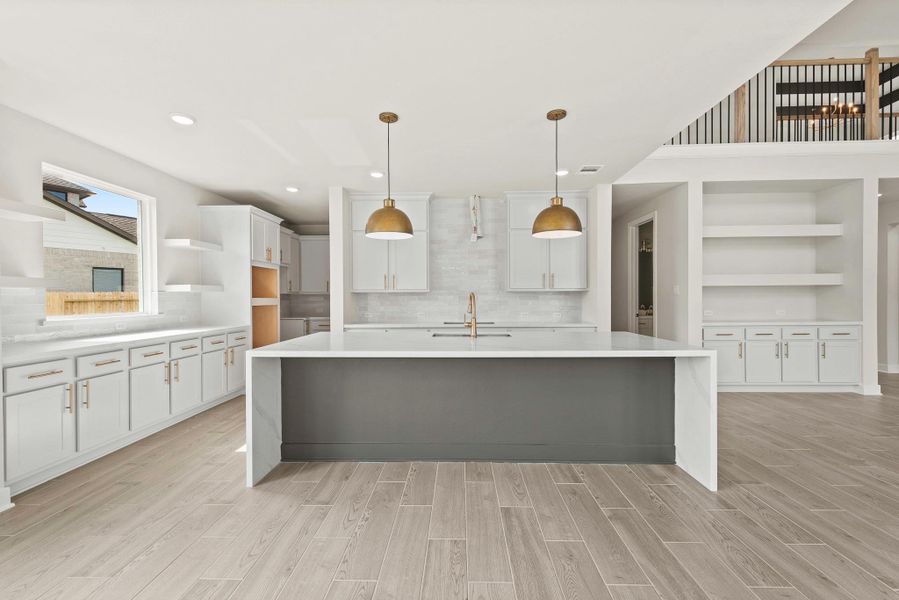 Representative image. Features, specifications, selections and colors may vary.