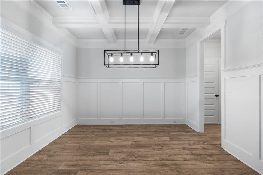 Spacious, unfurnished interior of a new home in Calgary Downs, Winder (Image 12).