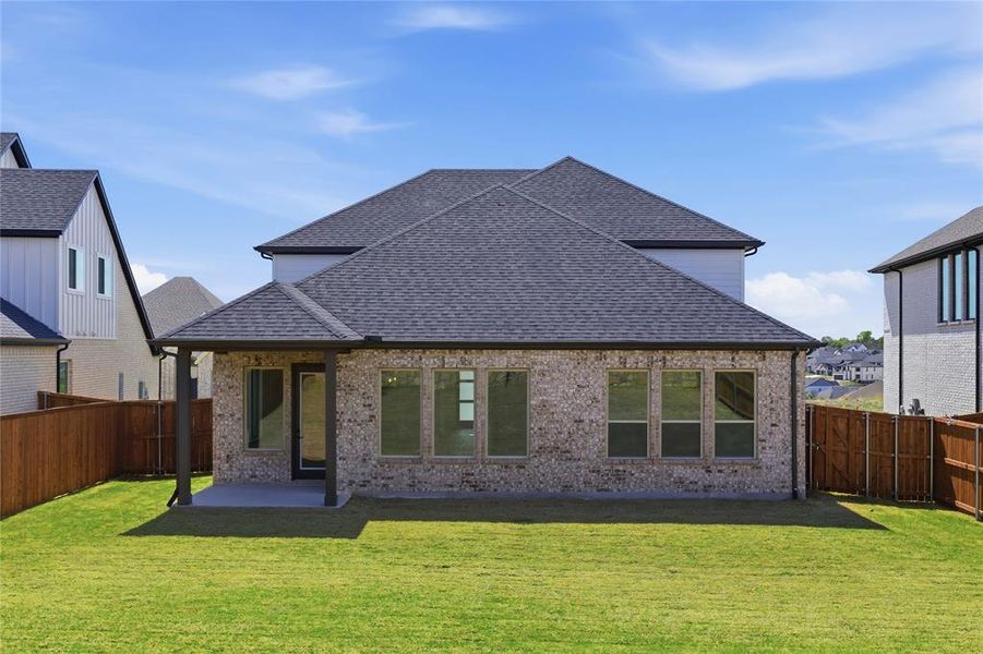 Exterior details and patio area of a home in Talon Hills, Fort Worth (Image 25). Exterior details and patio area of a home in Talon Hills, Fort Worth (Image 25).