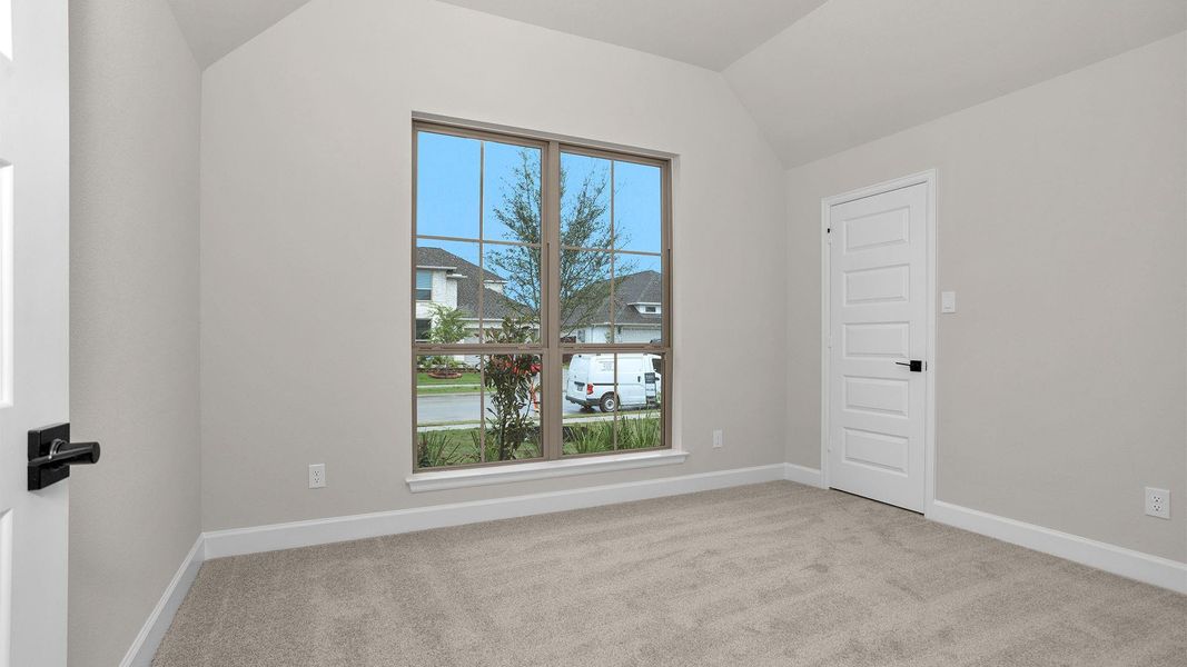 Spacious, unfurnished interior of a new home in Meridiana, Manvel (Image 13).