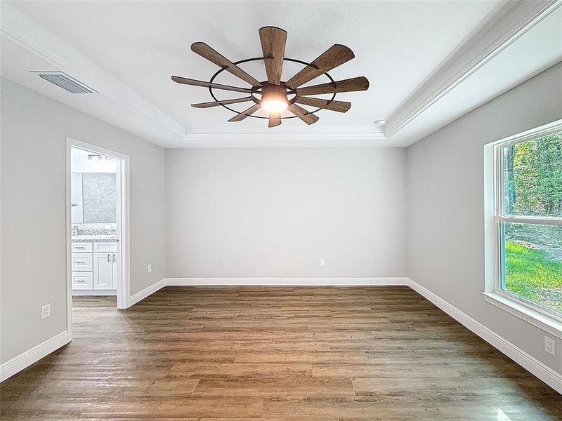 Spacious, unfurnished interior of a new home in , Dunnellon (Image 33).