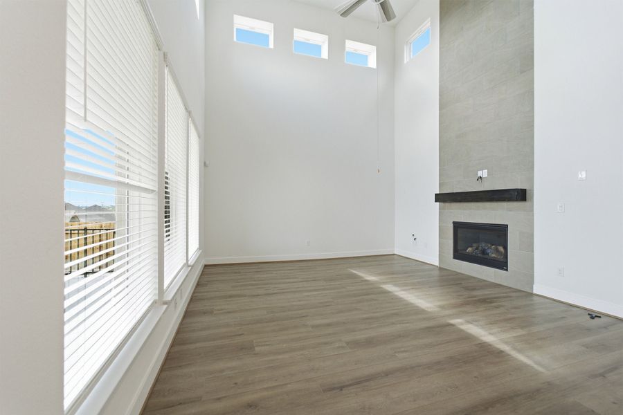Spacious, unfurnished interior of a new home in Sunfield, Buda (Image 23). Spacious, unfurnished interior of a new home in Sunfield, Buda (Image 23).