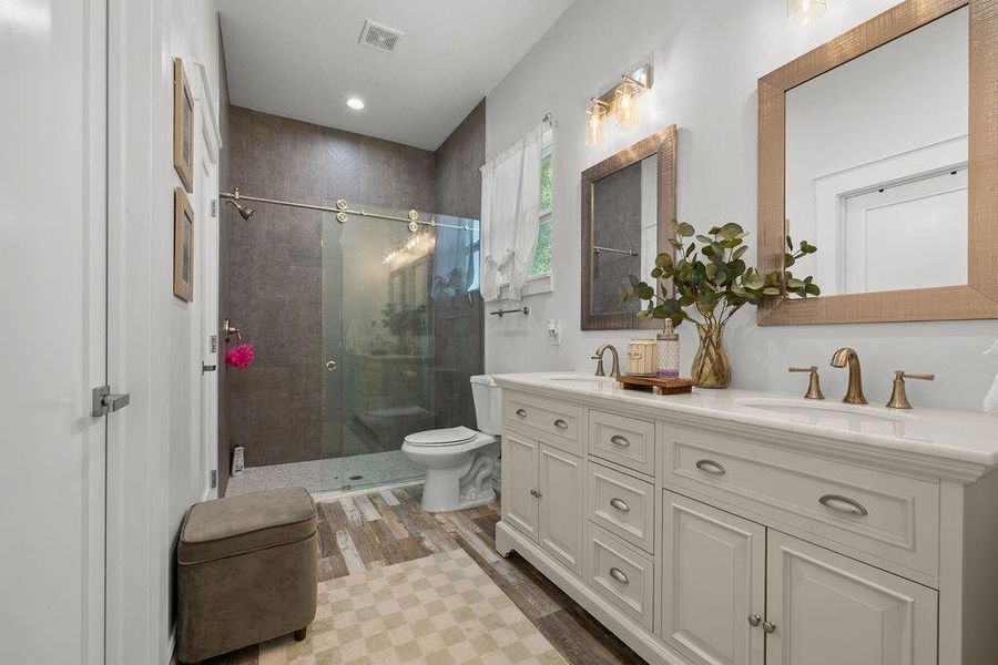 Furnished interior view inside a new home in , Okeechobee (Image 14).