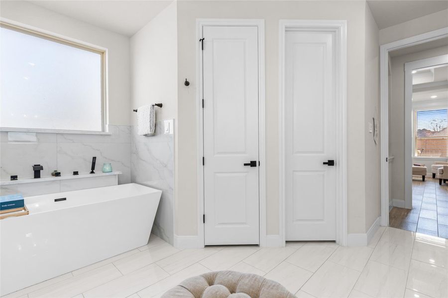 Furnished interior view inside a new home in Bentwater, Montgomery (Image 17).