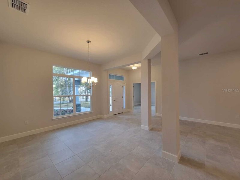 Spacious, unfurnished interior of a new home in Ocala Waterway / Kingsland Country Estates, Dunnellon (Image 12).