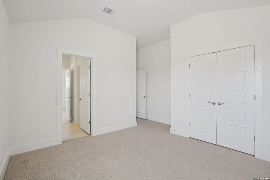Spacious, unfurnished interior of a new home in Carmel Ranch, Schertz (Image 35). Spacious, unfurnished interior of a new home in Carmel Ranch, Schertz (Image 35).