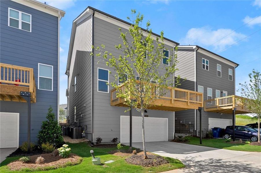 Exterior details and patio area of a home in West Highlands, Atlanta (Image 33). Exterior details and patio area of a home in West Highlands, Atlanta (Image 33).