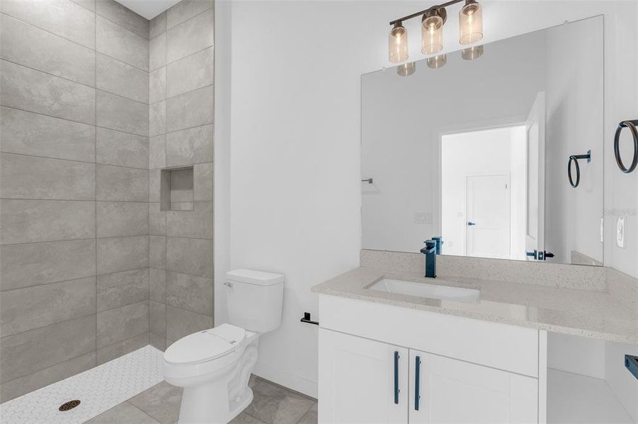 Furnished interior view inside a new home in , Citrus Springs (Image 15).