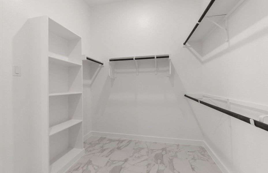 Spacious, unfurnished interior of a new home in Kuempel Estates, Pflugerville (Image 19). Spacious, unfurnished interior of a new home in Kuempel Estates, Pflugerville (Image 19).