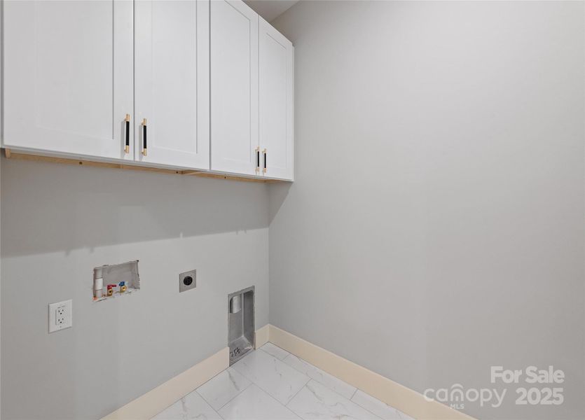 Furnished interior view inside a new home in , Arden (Image 8).