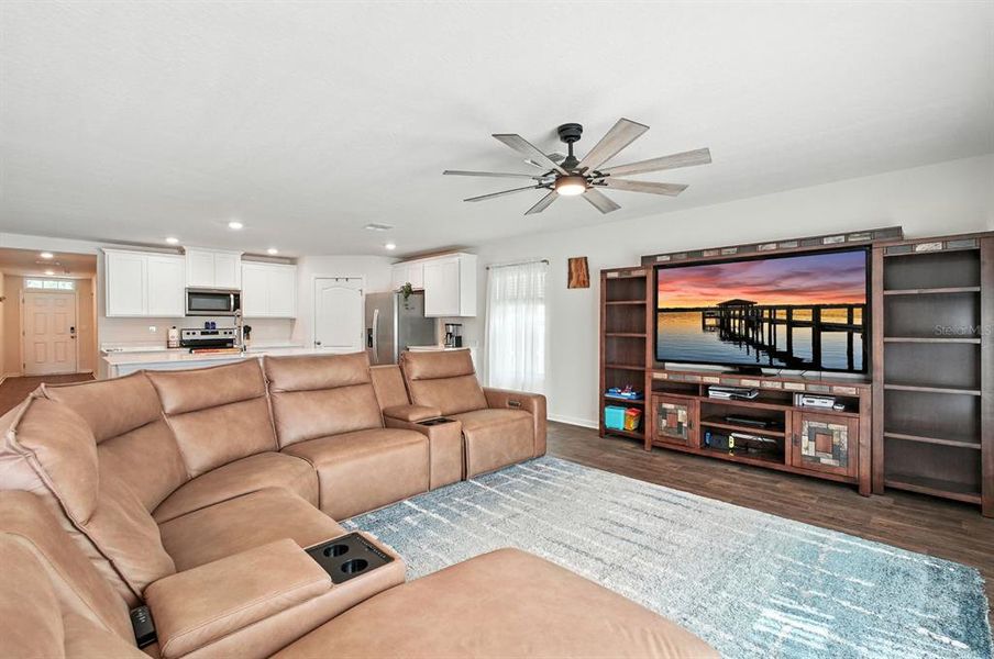 Furnished interior view inside a new home in Palm Coast Homesites, Palm Coast (Image 8).