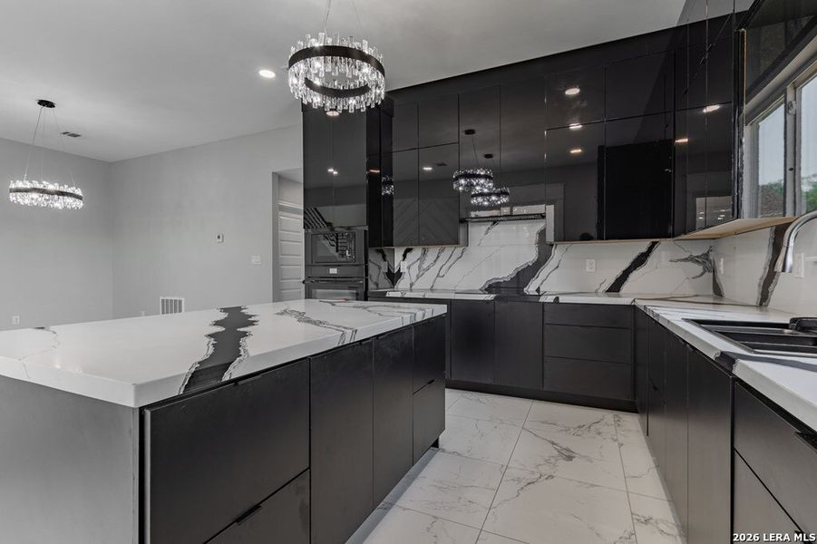 Furnished interior view inside a new home in , Harlingen (Image 14).