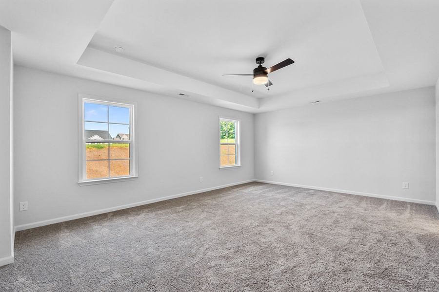 Spacious, unfurnished interior of a new home in Brooke Hill, Lewisville (Image 36).
