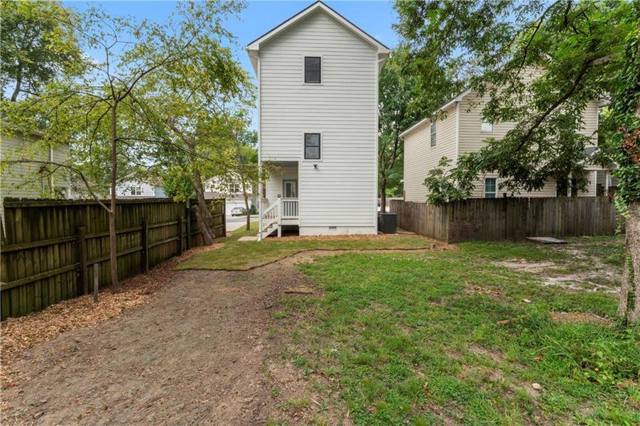 Front exterior of a new home in , Atlanta, GA, highlighting curb appeal (Image 20). Front exterior of a new home in , Atlanta, GA, highlighting curb appeal (Image 20).