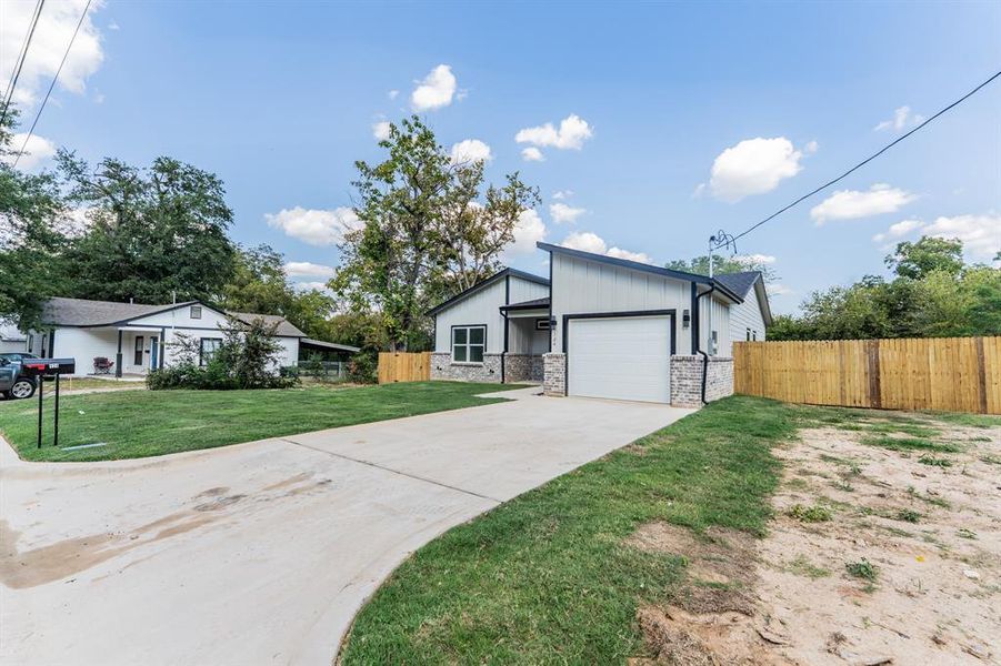 Image 22 of a home in . Image 22 of a home in .