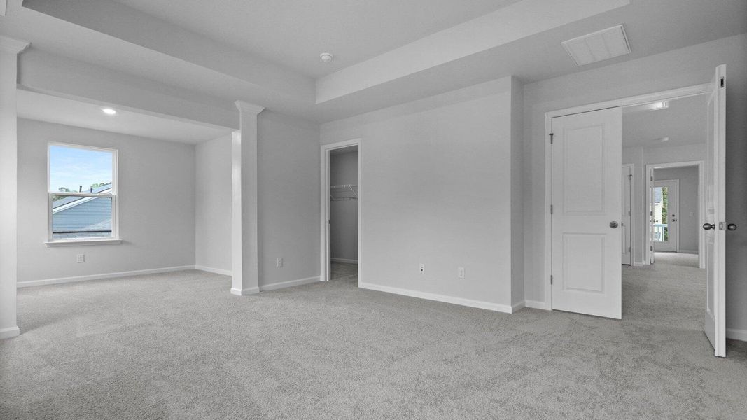 Spacious, unfurnished interior of a new home in Founders Corner, Summerville (Image 31).