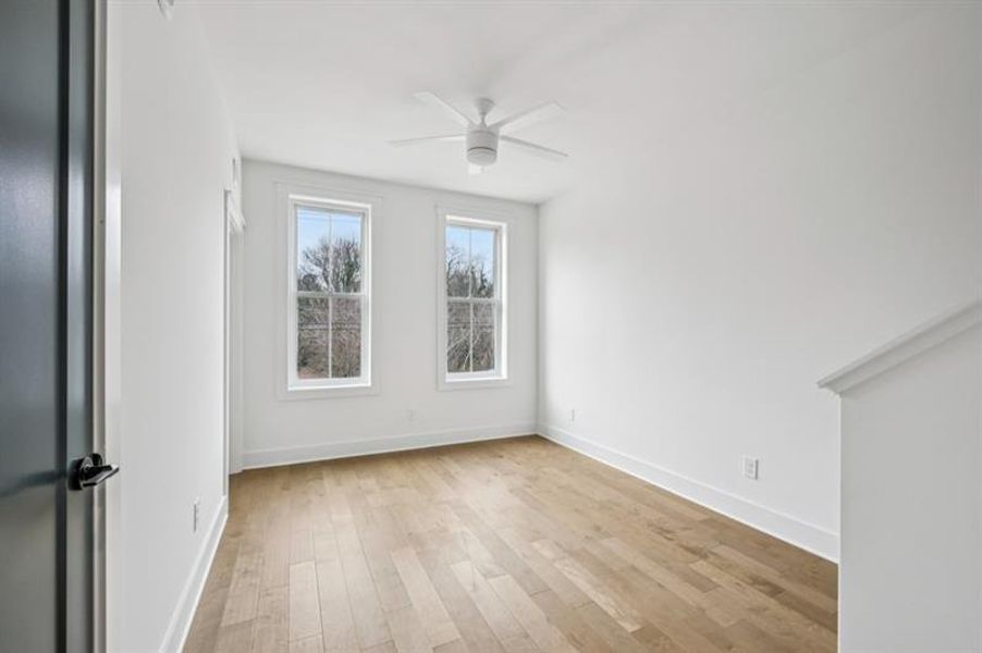 Spacious, unfurnished interior of a new home in , Atlanta (Image 23).