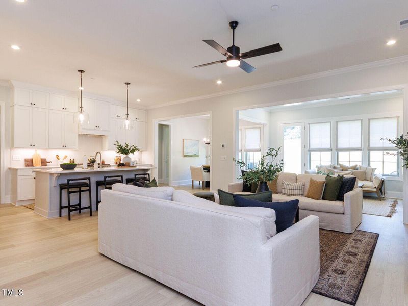 007-1280x960-living-room 007-1280x960-living-room