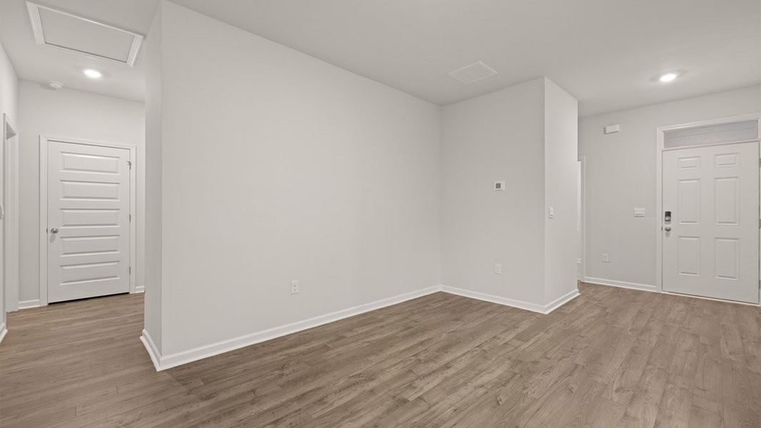 Representative unfurnished interior of a home built from the Allex by D.R. Horton in Captain's Corner, Grovetown (Image 18).
