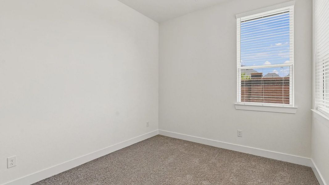 Spacious, unfurnished interior of a new home in Elyson 50's, Katy (Image 21).