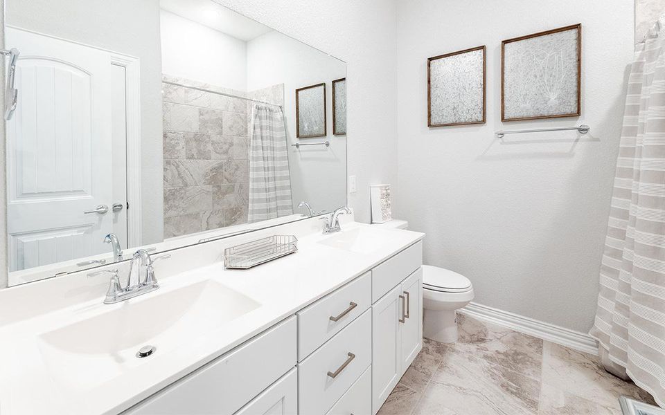 Representative furnished interior of a home built from the Atascadero by CastleRock Communities in Solterra, Mesquite (Image 16).