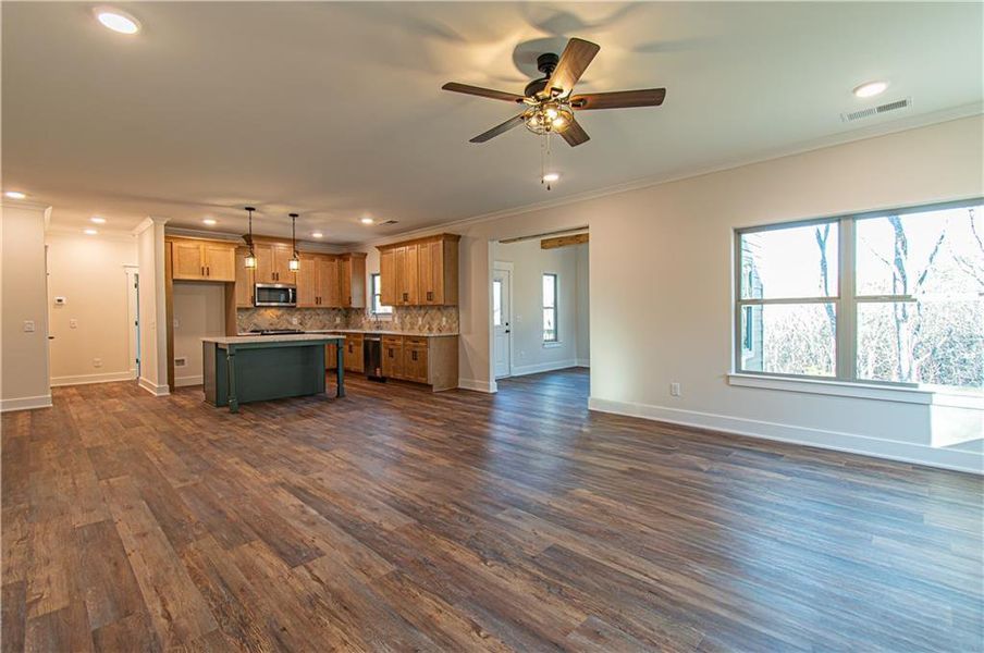 Spacious, unfurnished interior of a new home in , Jasper (Image 21). Spacious, unfurnished interior of a new home in , Jasper (Image 21).
