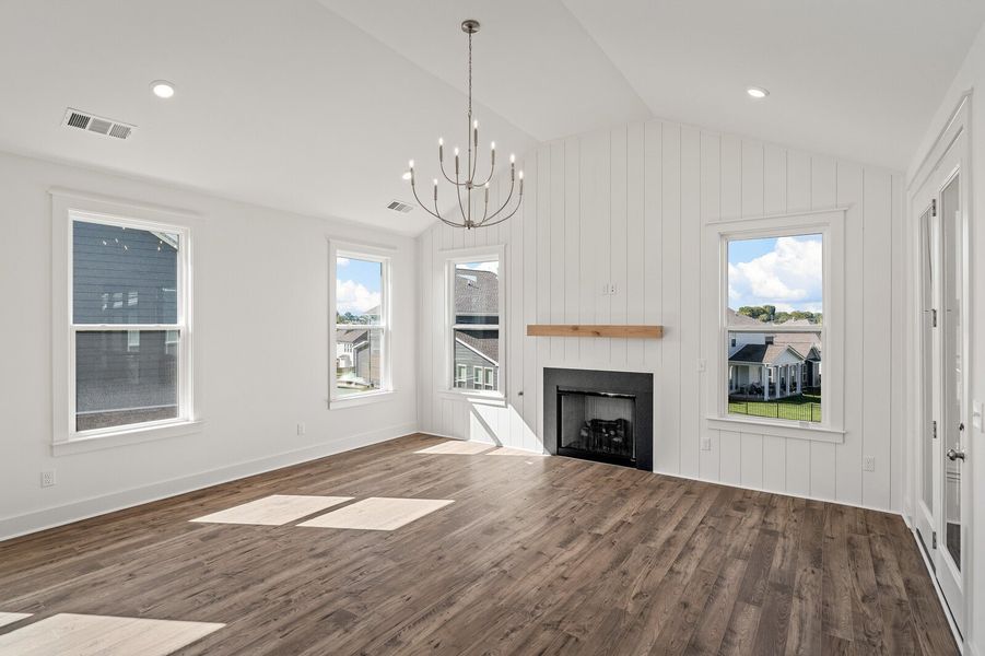 New Home in Spring Hill, TN.  - Slide 25