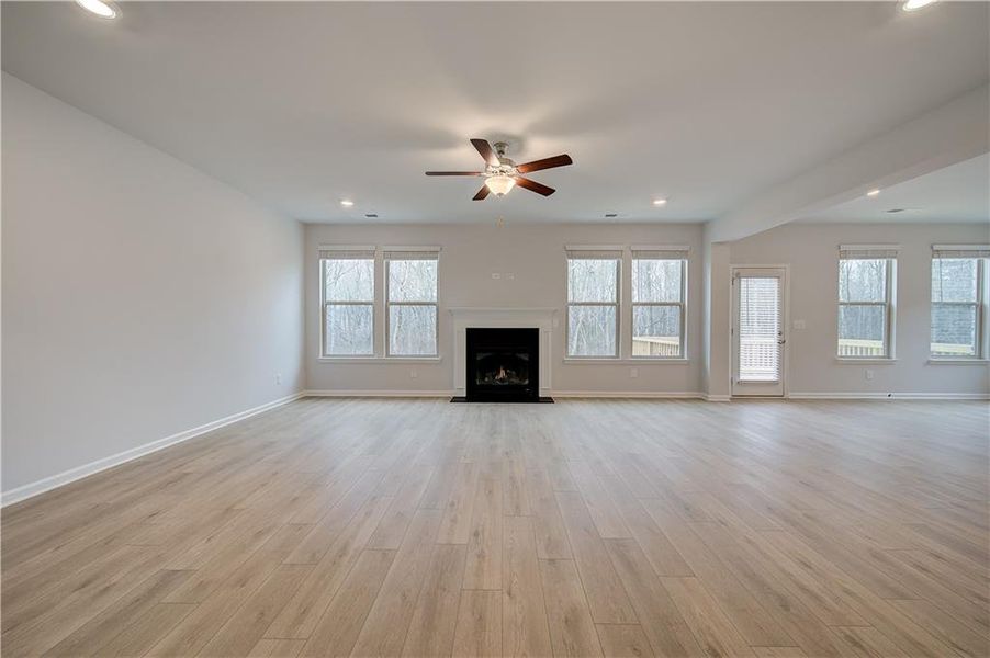 Spacious, unfurnished interior of a new home in Trinity Park, McDonough (Image 19).
