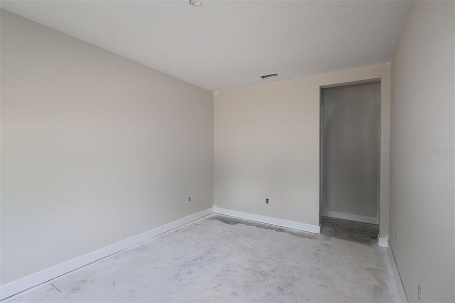 Image 38 of a home in Willow Run.