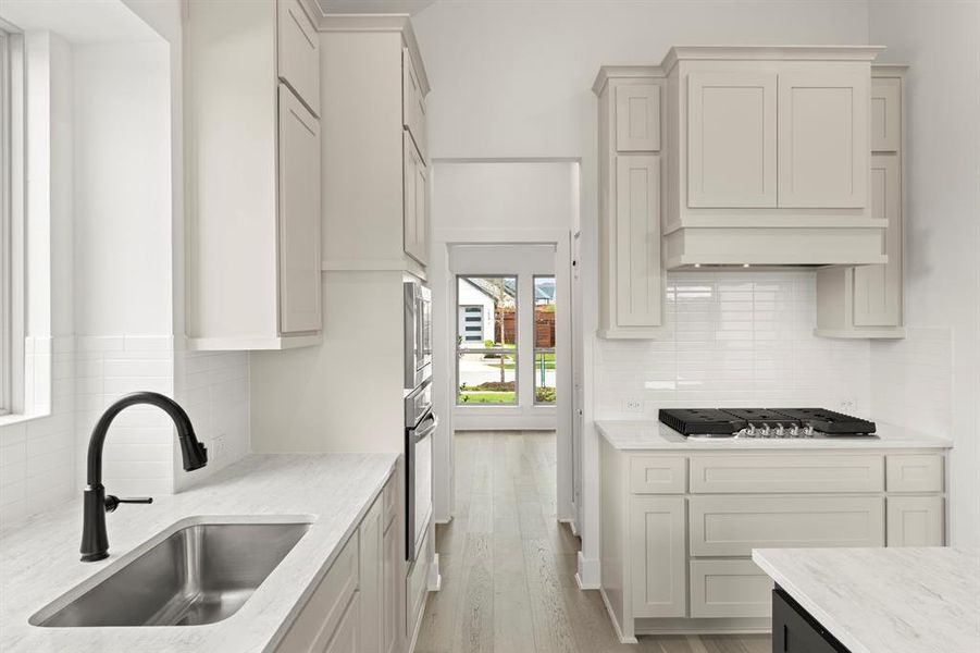 12. 1812 Possum - Kitchen (4) 12. 1812 Possum - Kitchen (4)